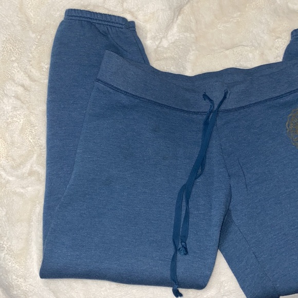 VICTORIA’s SECREt PINK 2007 Blue Sweatpants Gold Cream Patch Logo Back MEDIUM - Picture 12 of 16